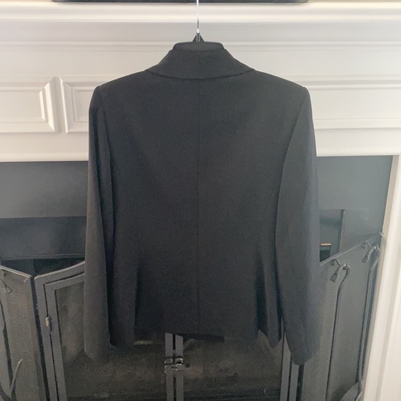 Le Suit Two Piece Skirt Suit - Picture 3 of 7